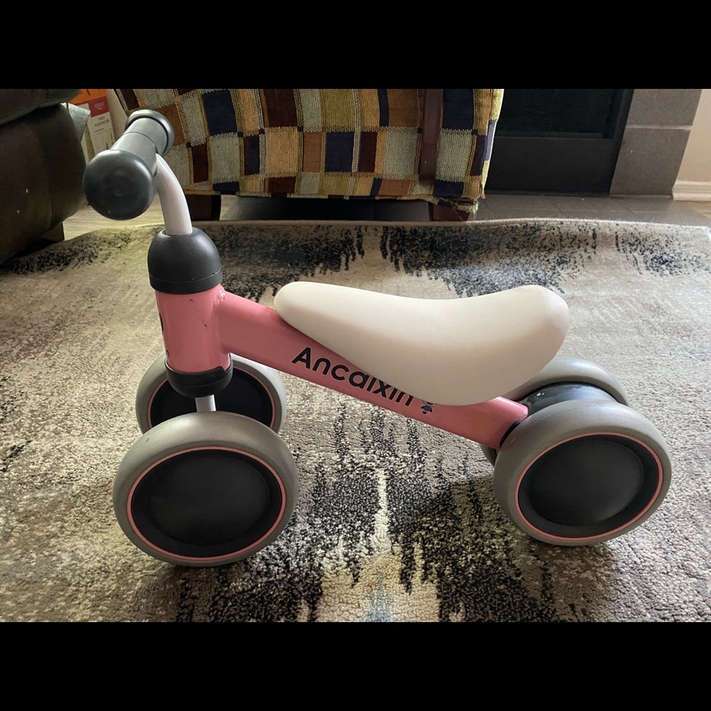 Baby balance bike
